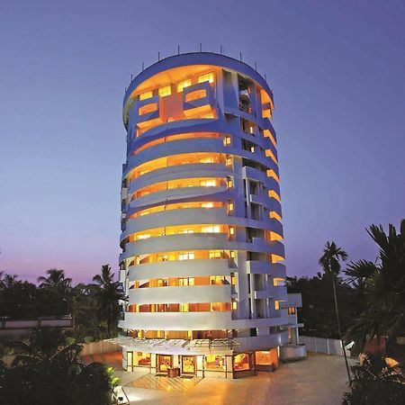 Emarald Hotel Cochin Kochi Exterior foto
